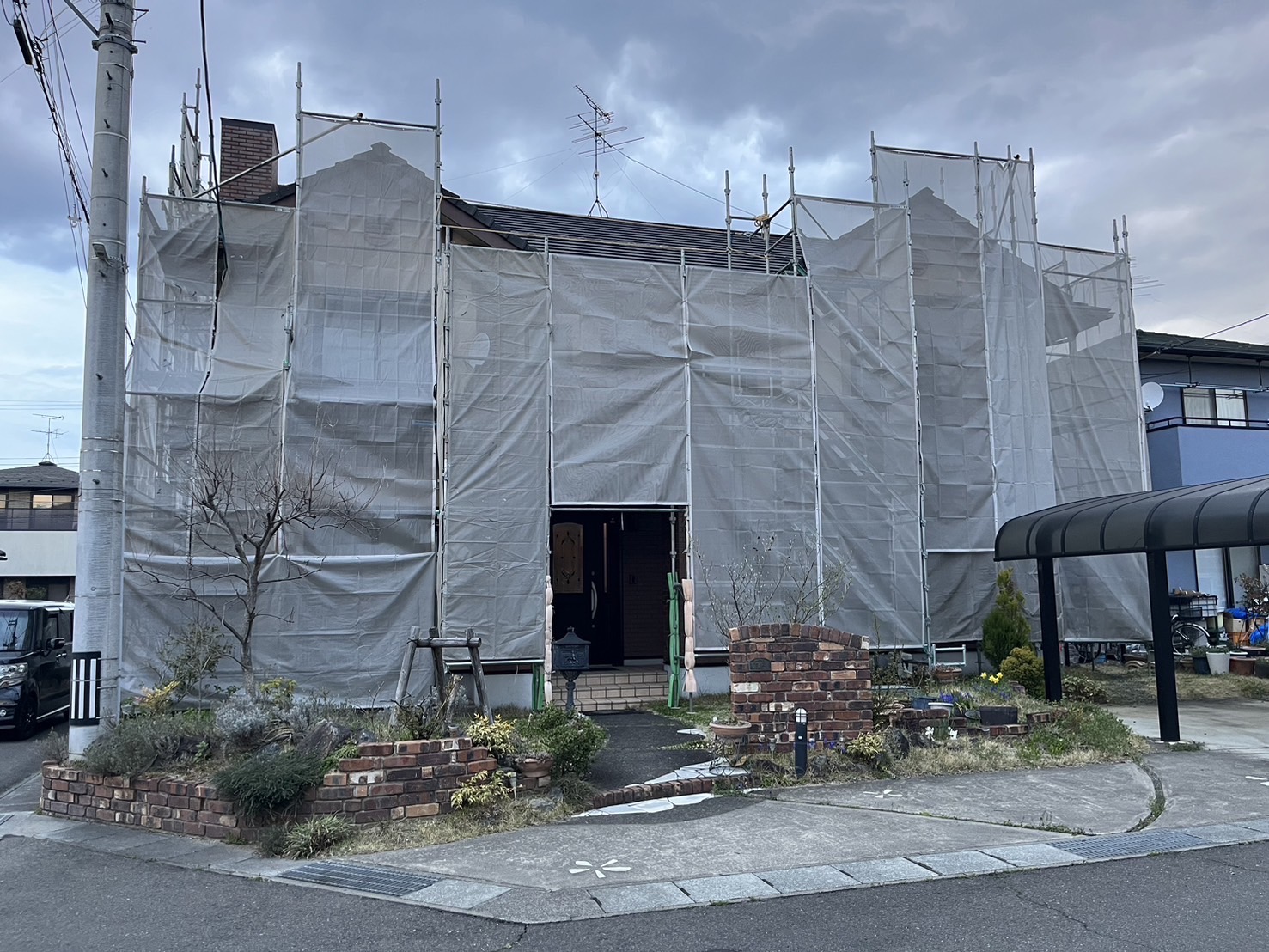 福島市I様邸塗装工事を開始しました！