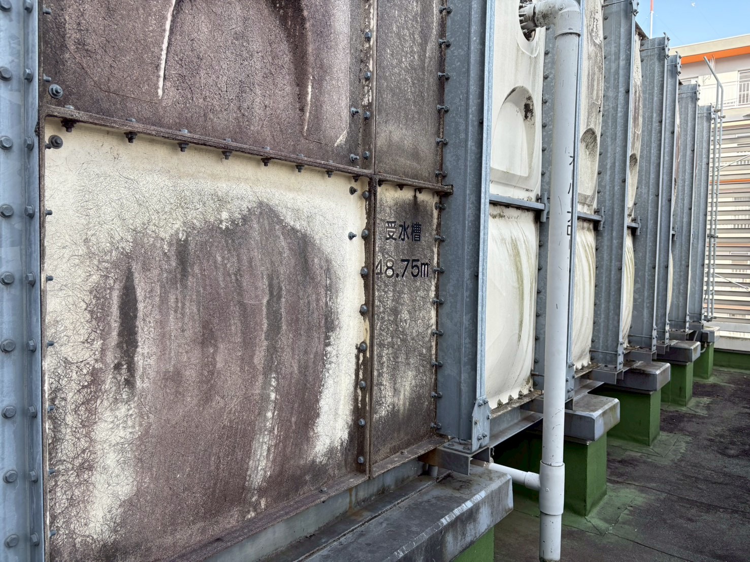 【福島市】Nマンション受水槽塗装工事を開始しました 🏢