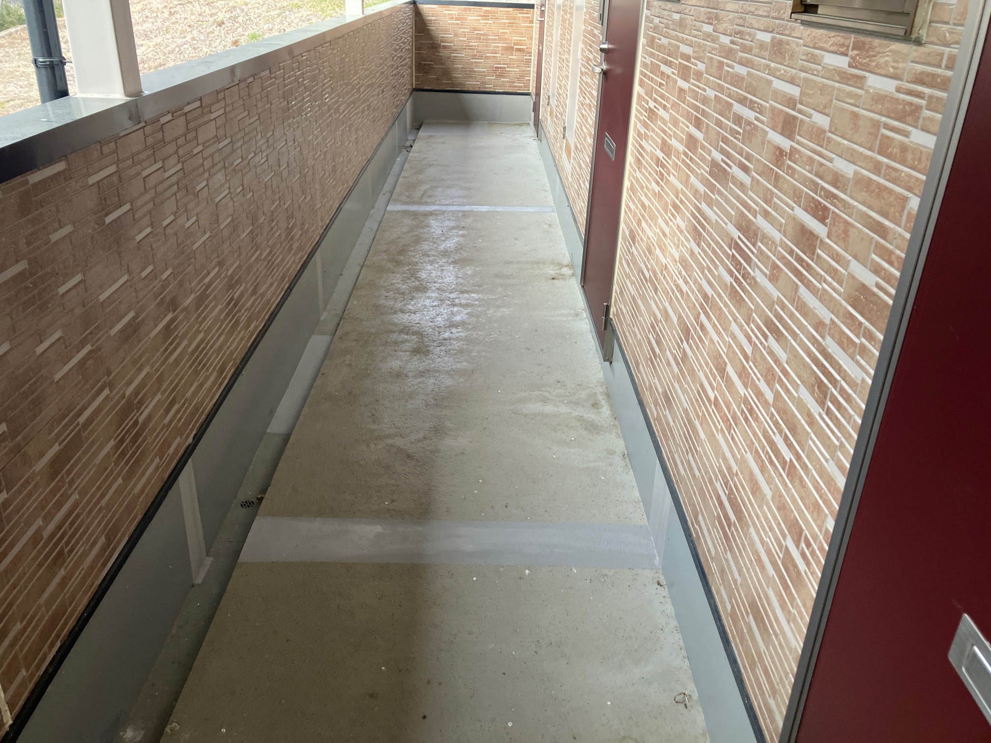 【福島市】アパート床補修工事が完了しました✨剥がれた塗膜をしっかり改善！