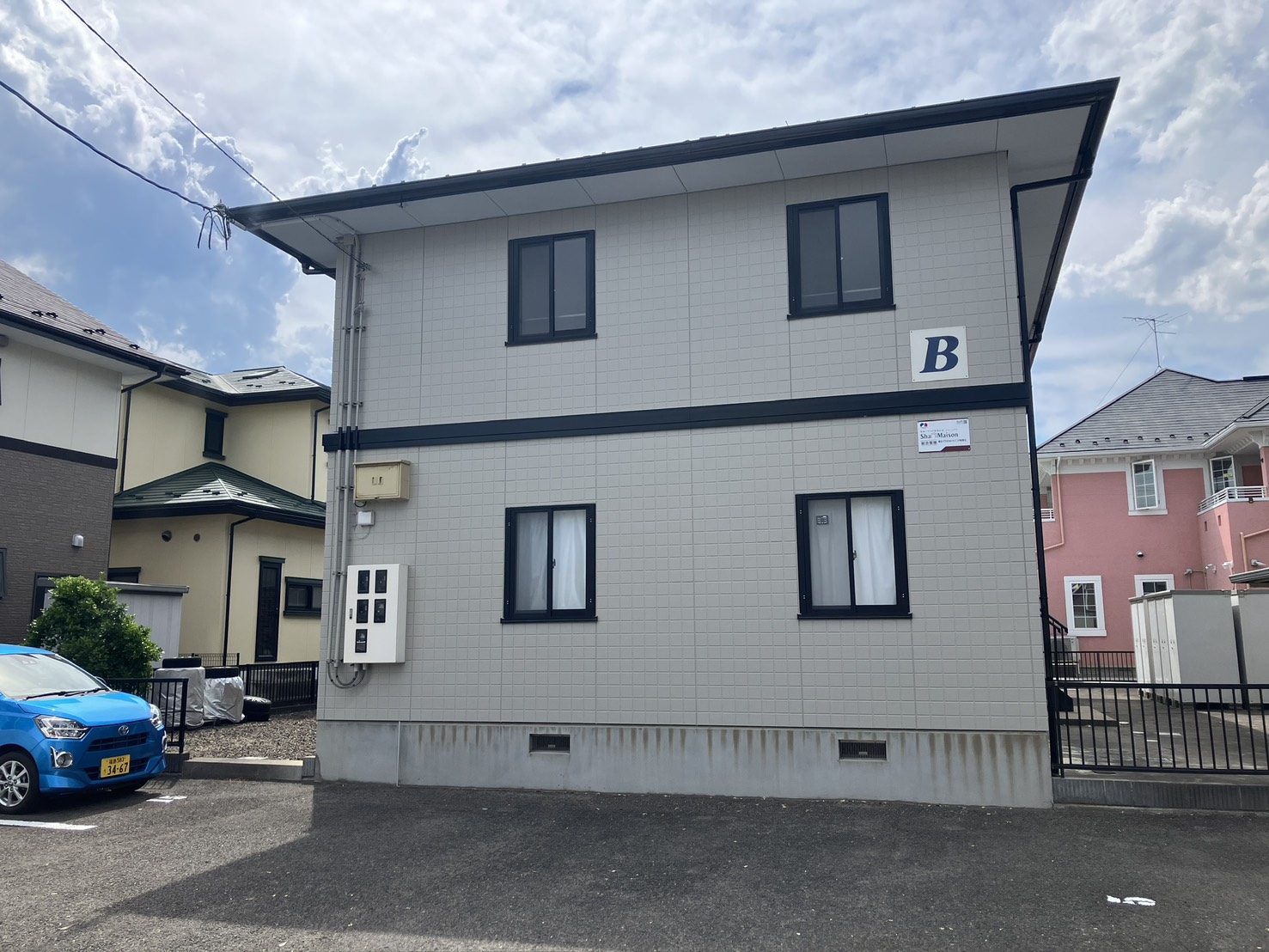 【福島市】K様アパート 屋根・外壁塗装工事が完了しました🏢✨|高級感のある上品な仕上がりになりました✨ 04