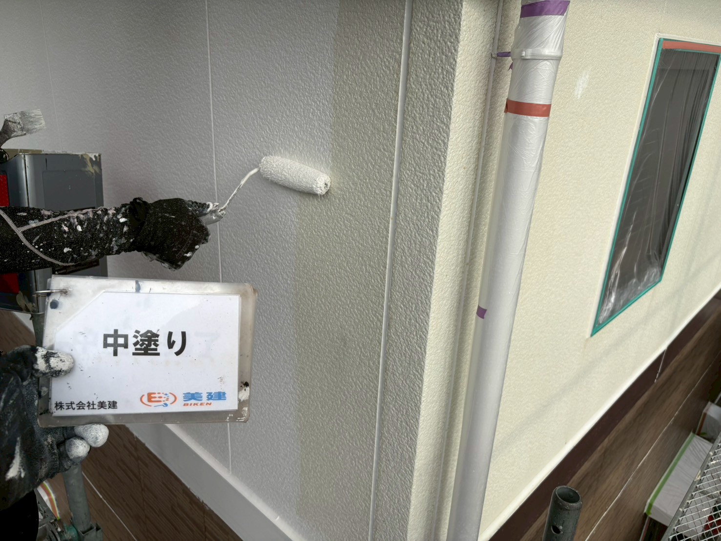 🏠✨【福島市M様邸】屋根・外壁塗装・防水工事・板金工事・電気工事が完了しました!トップコート施工でさらに長持ちする住まいへ✨【福島市・伊達市・伊達郡・二本松市|株式会社美建】 07