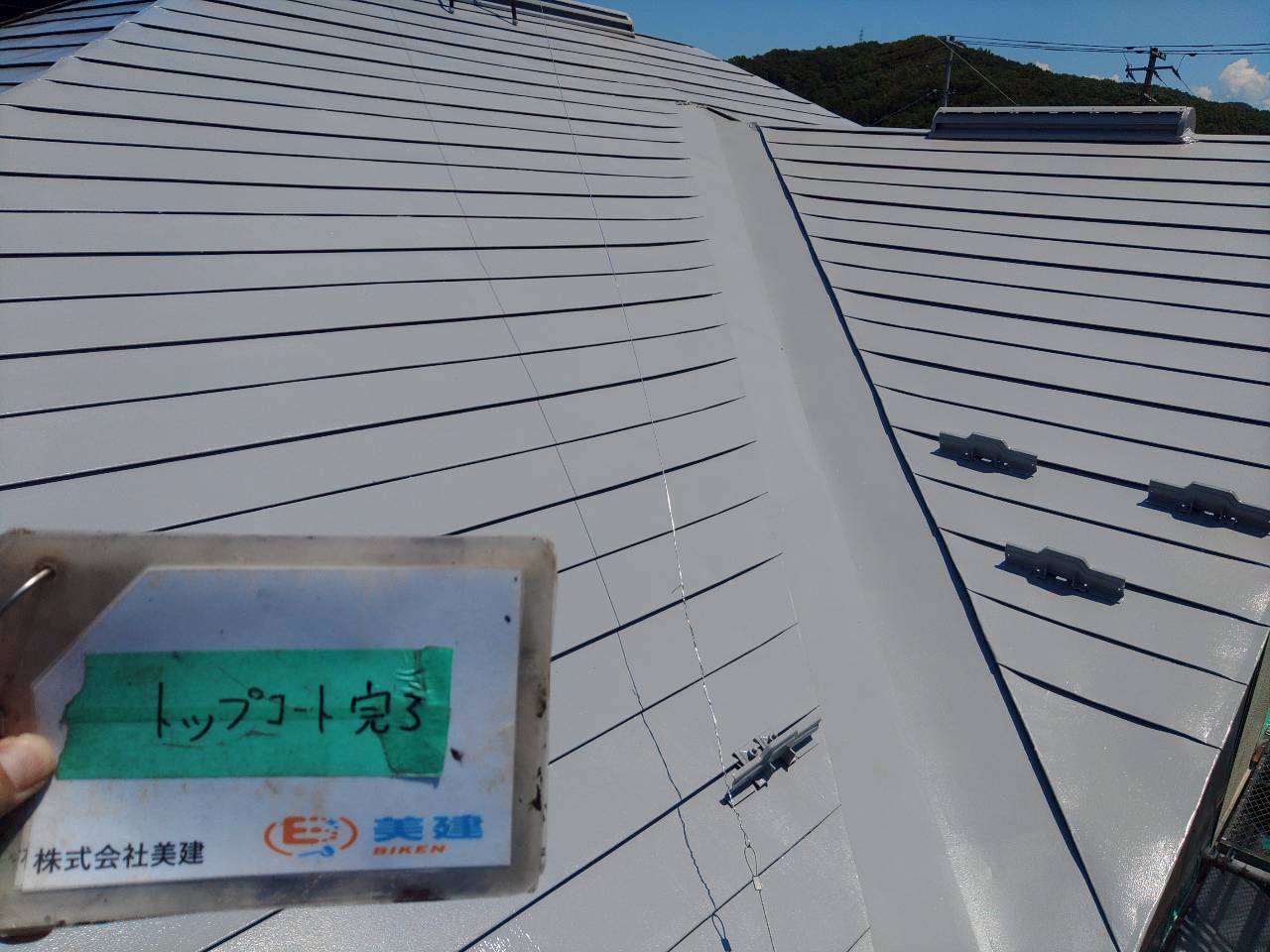 🏠✨【福島市M様邸】屋根・外壁塗装・防水工事・板金工事・電気工事が完了しました!トップコート施工でさらに長持ちする住まいへ✨【福島市・伊達市・伊達郡・二本松市|株式会社美建】 08