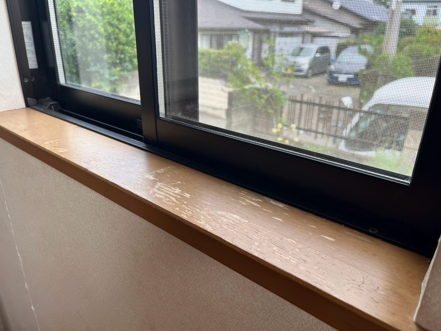 🏠【伊達市S様邸】内部木部塗装工事が完了しました!色褪せ・傷が気になる木部を丁寧に塗装✨【株式会社美建】 02