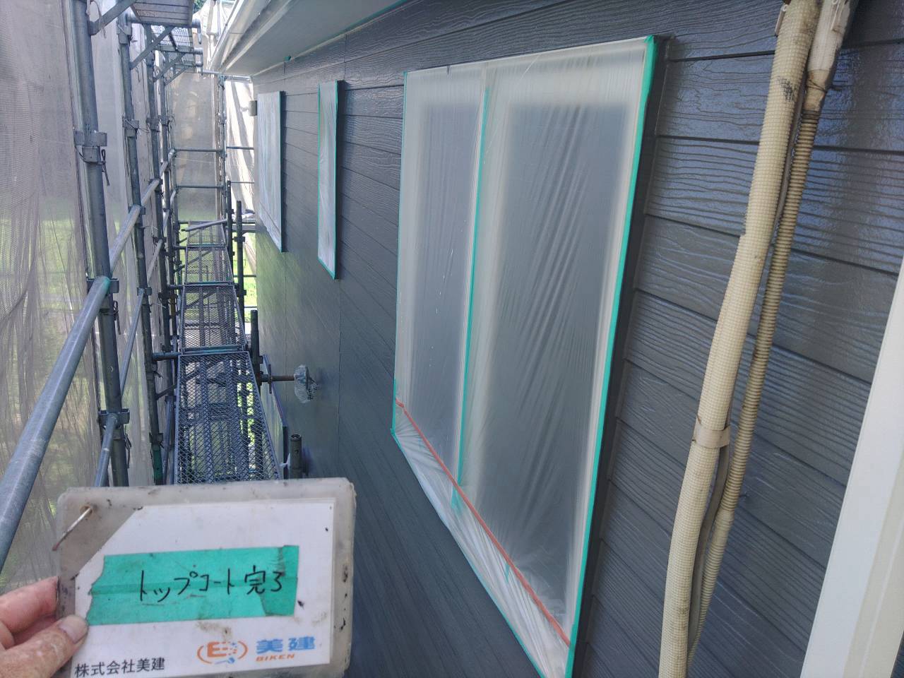🏠【福島市S様邸】外壁塗装工事が完了!グレー×ホワイトでおしゃれな外観に大変身✨【福島市・伊達市・伊達郡・二本松市】 07
