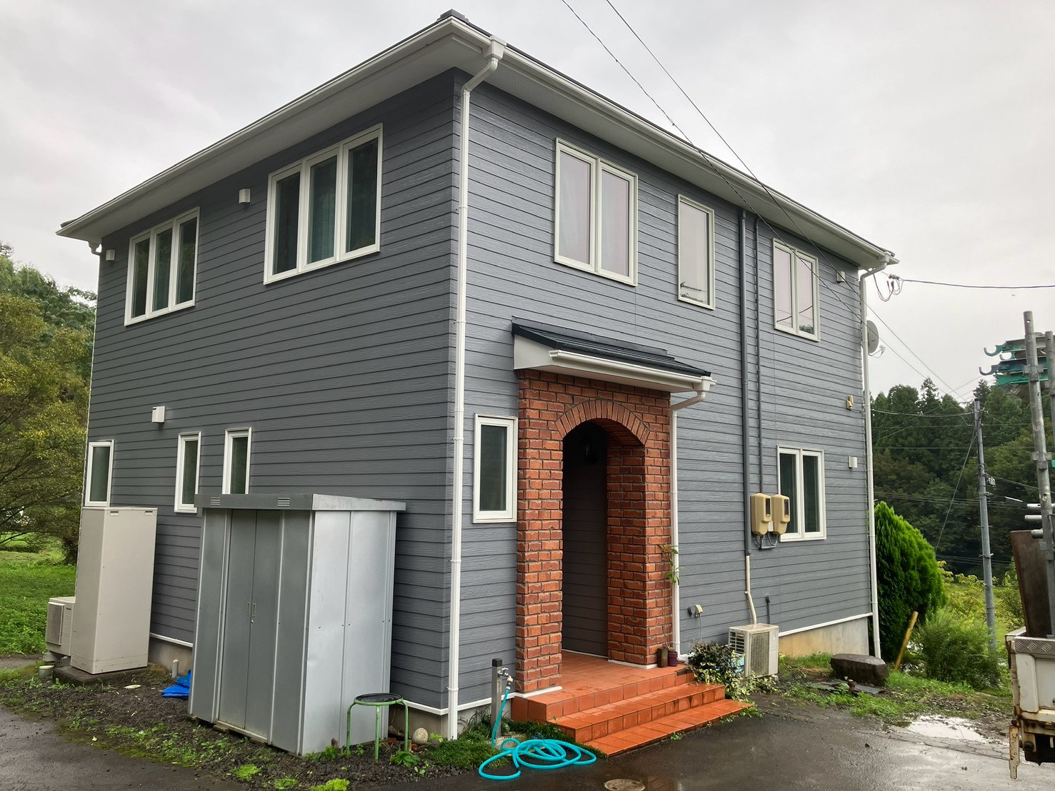 🏠【福島市S様邸】外壁塗装工事が完了!グレー×ホワイトでおしゃれな外観に大変身✨【福島市・伊達市・伊達郡・二本松市】 10