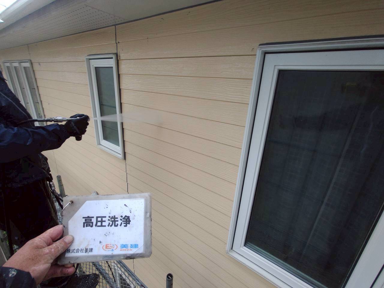 🏠【福島市S様邸】外壁塗装工事が完了!グレー×ホワイトでおしゃれな外観に大変身✨【福島市・伊達市・伊達郡・二本松市】 05