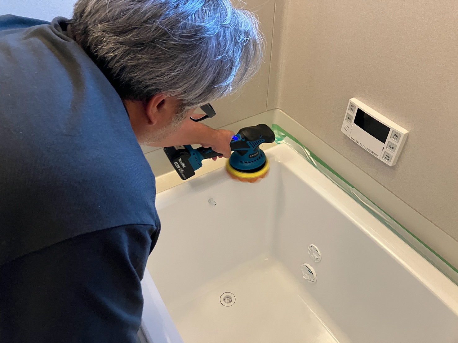 🛁【福島市F様邸】浴槽塗装でピンクからホワイトへ!黄ばみが気になっていた浴槽をきれいに再生✨【福島市・伊達市・伊達郡・二本松市】 09